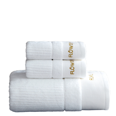 伊伊爱 瑞斯利恩浴巾