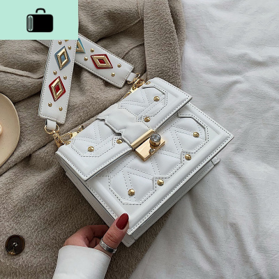 高级感包包洋气女包新款2020韩版时尚休闲质感百搭单肩斜挎小方包NEW LAKE女斜挎包