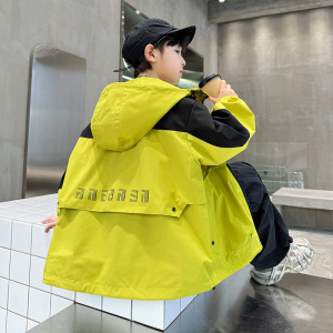 童装男童外套春秋款冲锋衣2026新款春季中大儿童男孩春装上衣洋气